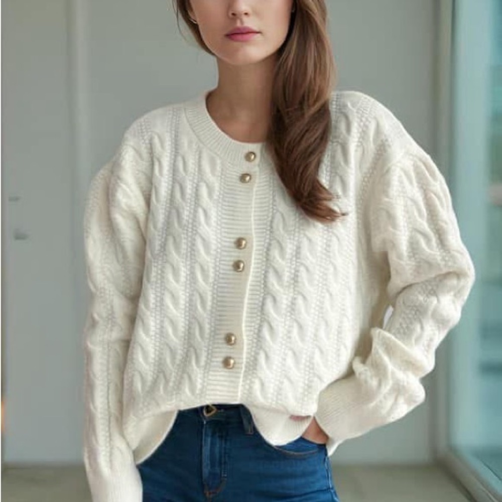Chic Cable Knit Cardigan Sweater - Cream